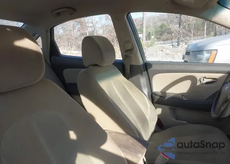 2010 Hyundai Elantra Gls from USA, damaged, VIN KMHDU4AD2AU111217